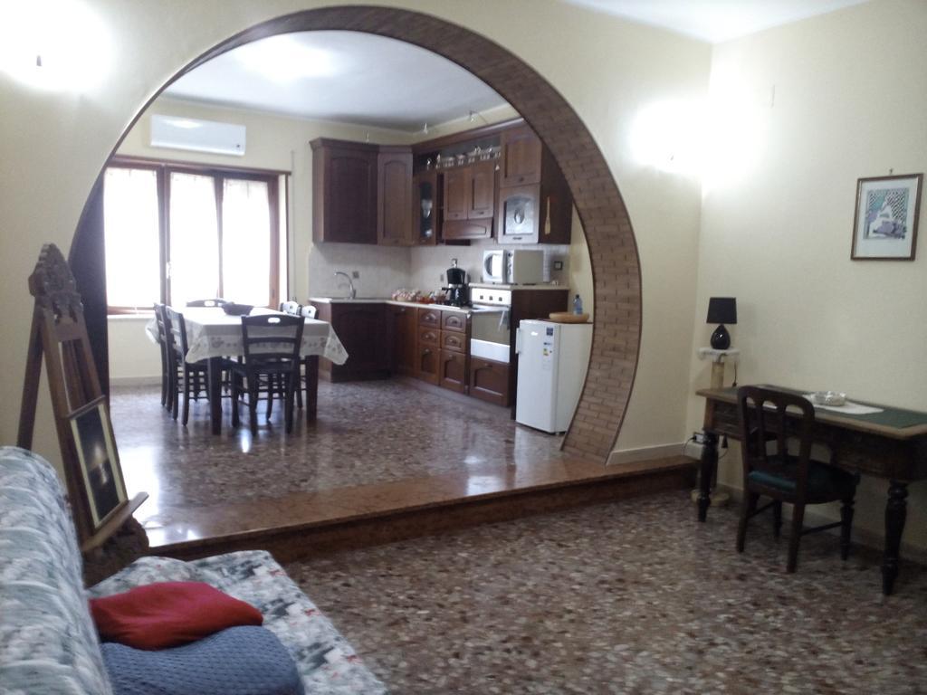B&B A Casa Di Nonna Fondi Εξωτερικό φωτογραφία