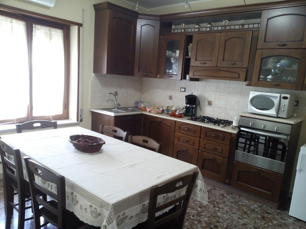 B&B A Casa Di Nonna Fondi Εξωτερικό φωτογραφία